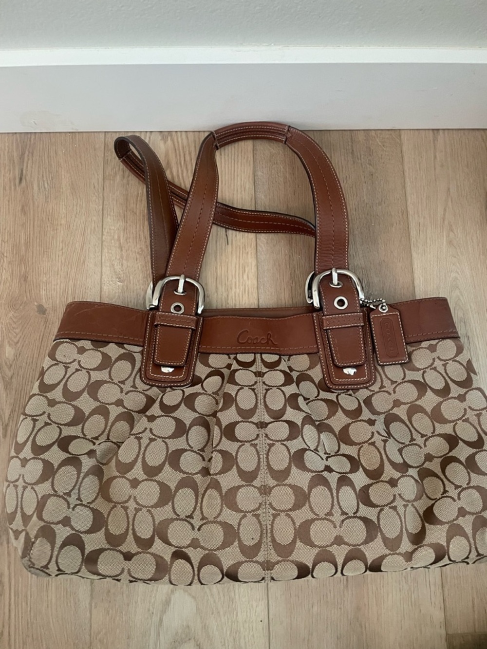 Vintage Coach F13743  Brown Soho Y2K Signature C Canvas w/ Leather Trim Tote Bag